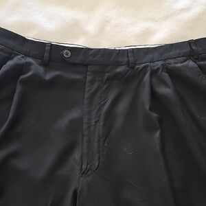 Samuelsohn Black Pleated Cuffed Trousers 44R EUC